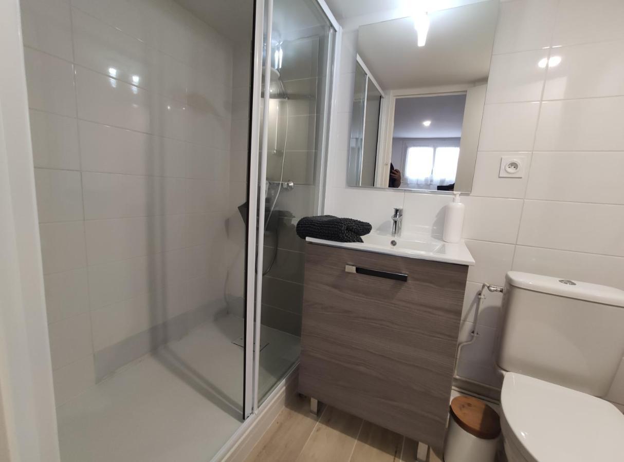 Charmant T2 Proche Plage Avec Terrasse Privative Роаян Екстериор снимка